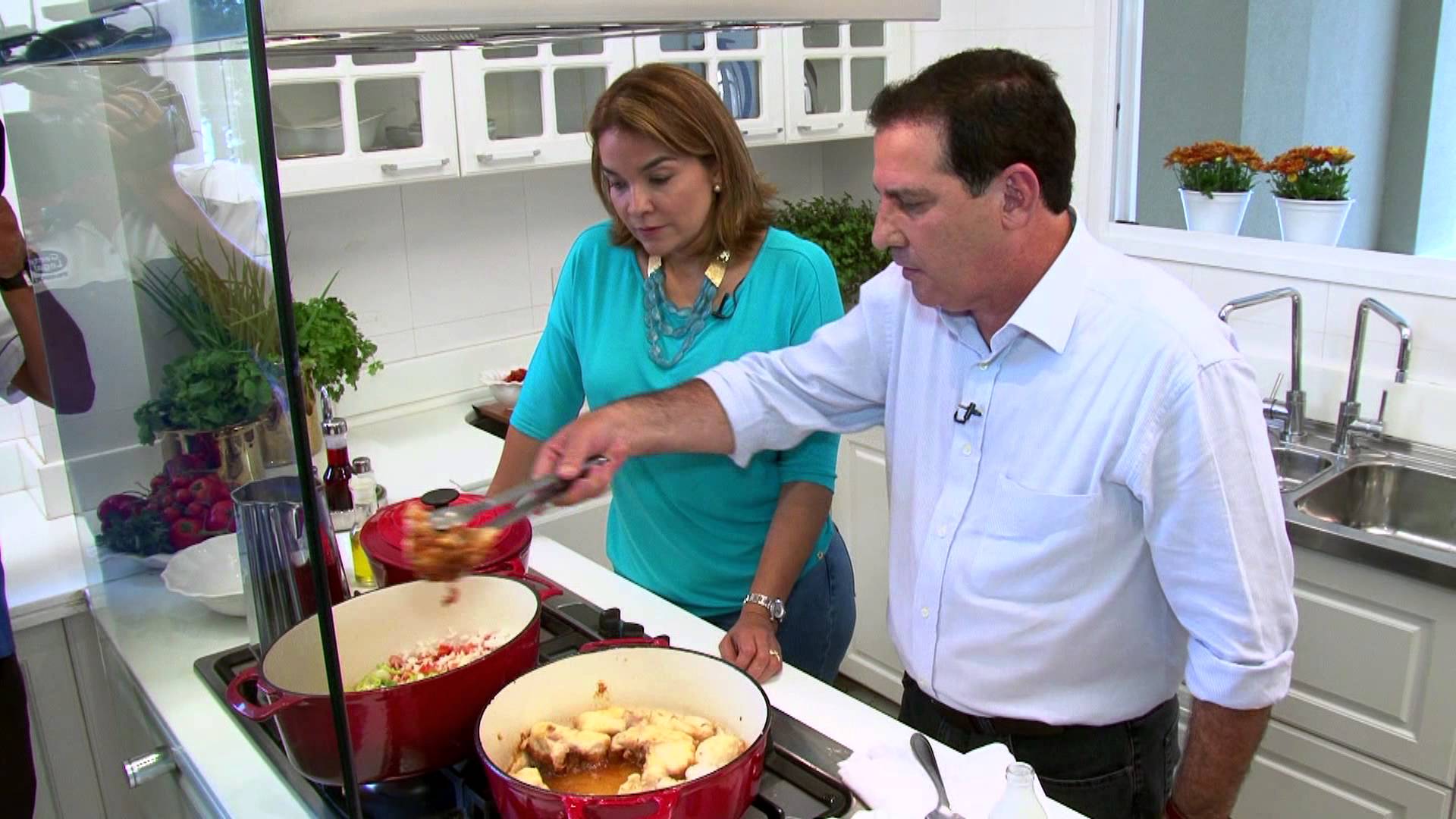 Vanderlan Cardoso e sua mulher Izaura Cardosomaxresdefault