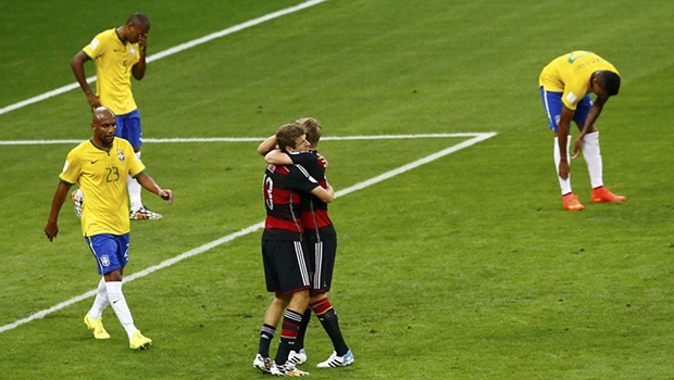 "A Copa mostrou que temos de nos modernizar. Se a tragédia no Maracanã contra o Uruguai entrou para a história em 1950, o 7 a 1 no Mineirão a superou” | Foto: Reprodução/Reuters