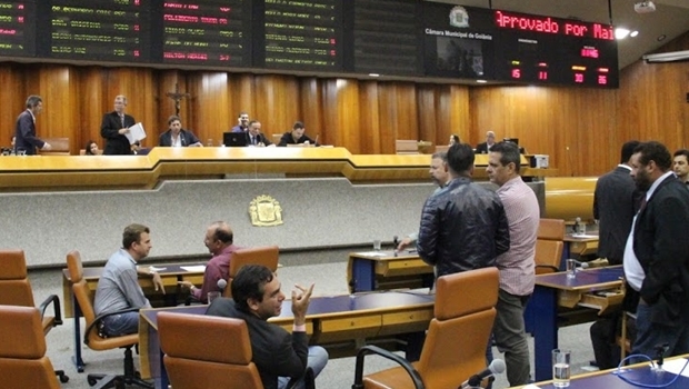 Uma vez o decreto publicado, a gestão pode fazer o que quiser, junto com a Câmara e seus vereadores, em relação à destinação de áreas públicas" | Foto: Divulgação Câmara Municipal de Goiânia / Marcelo do Vale