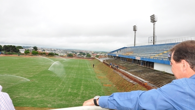 Estádio Jonas Duarte: obras devem aumentar a capacidade do local