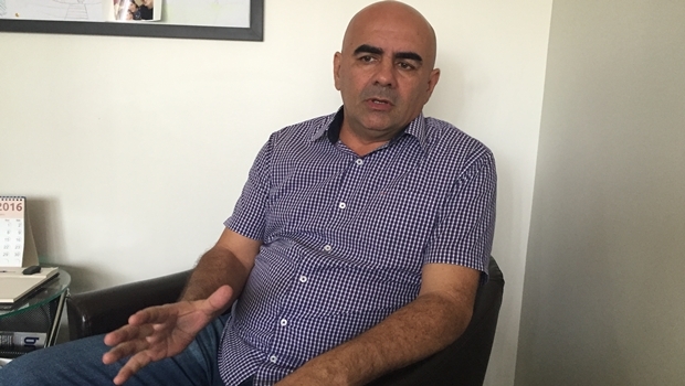 Deputado estadual Paulo Cezar Martins diz que não foi consultado sobre o assunto pelo PMDB em sua cidade | Foto: Alexandre Parrode