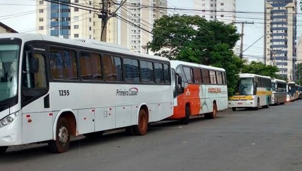 A invasão tem participação de lideranças políticas de partidos de oposição | Foto: Reprodução