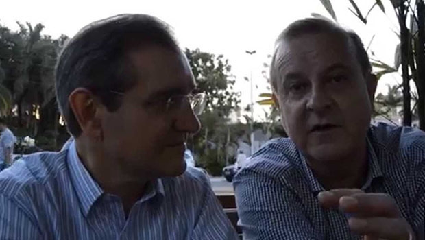 Paulo Garcia e o reitor | Reprodução