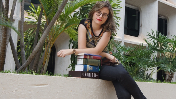 Ana Medeiros: “Os poetas gozam de um universo de poucas palavras” | Foto: Arquivo Pessoal