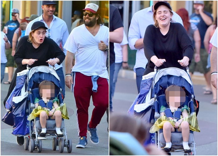 Adele com o marido e o filho, em passeio na Disneylândia