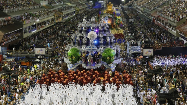 Rio de Janeiro, 08/02/2016 Desfile na | at Sapucaí – Grupo Especial Foto | Photo: Marco Antônio Cavalcanti | Riotur --------------------------------------------------