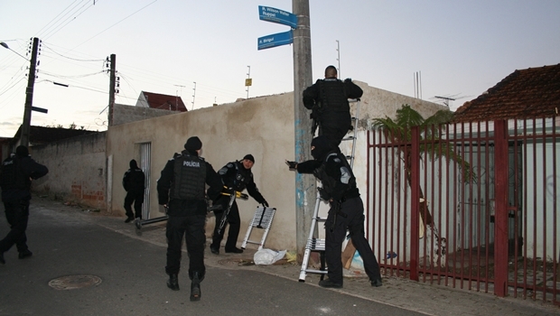 Pela segurança da sociedade, papel da polícia é, sim, prender quando possível, e matar, quando for necessário