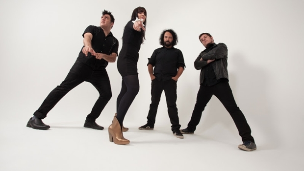 Atração do Festival Bananada em maio, Autoramas lança primeiro disco de estúdio com formação que tem Gabriel Thomaz, Érika Martins, Fred Castro e Melvin | Foto: Felipe Diniz