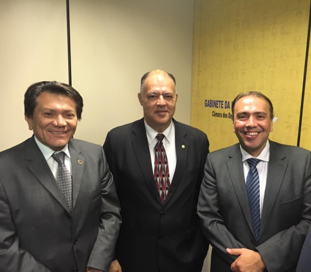 Eduardo Machado e o pastor Eurico 1622118_10208881459936747_3829427436687845235_n