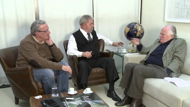 Luiz Gonzata Belluzzo com Mino e Lula maxresdefault