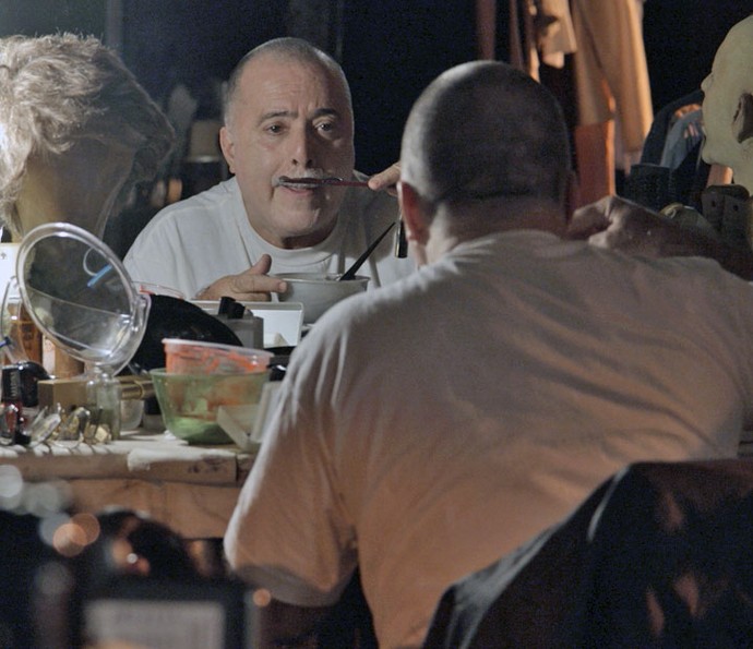 Tony Ramos como Zé Maria ze-maria
