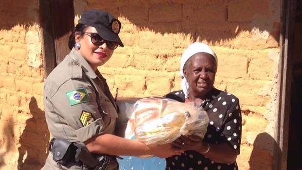 Agentes da PM realizam trabalho social nas comunidades Kalunga em Goias | Foto: reprodução/PM5