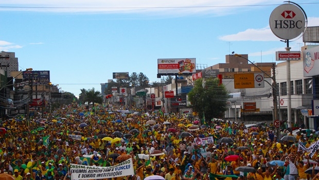 Manifestação do dia 13 de março em Goiânia | Foto: Bruna Aidar/ Jornal Opção