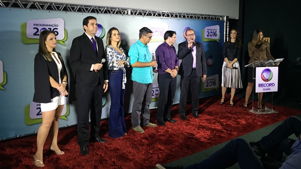 Equipe de jornalismo da Record Goiás | Foto: Alexandre Parrode