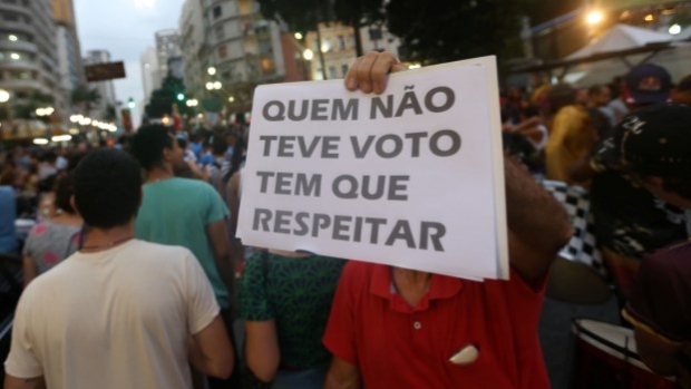Em São Paulo, manifestantes a contrários ao impeachment realizaram na Praça da República sábado o Carnaval Contra o Golpe | Foto: Paulo Pinto/Agência PT