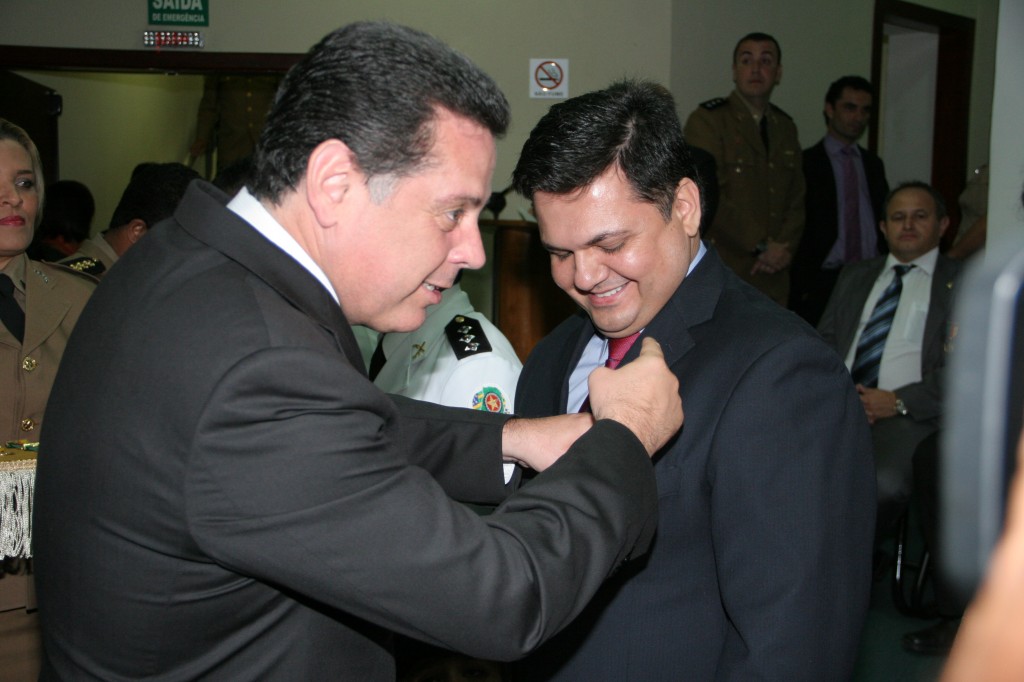 Iris Aurélio com o governador Marconi Perillo 001-MarconiPerillo-MaroniAurelio-Eu3