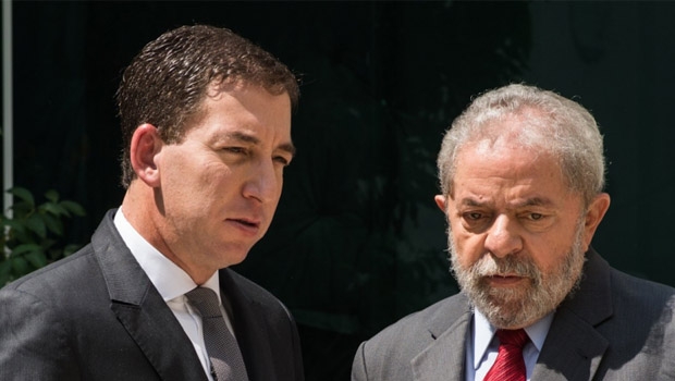 Glenn Greenwald, americano, e Lula da Silva: o primeiro, jornalista quase  iniciante, parece ter sido seduzido pelo segundo, político experimentado | Erick Dau/The Intercept