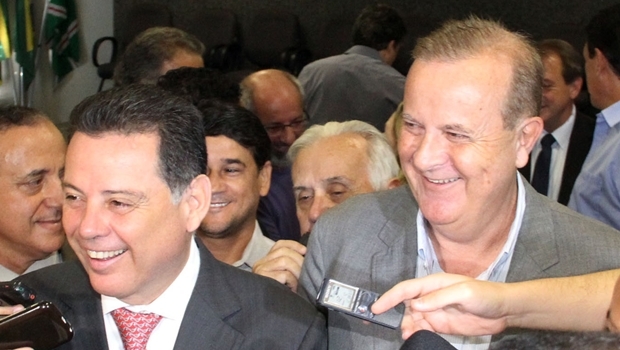 Paulo Garcia e Marconi durante coletiva no Paço Municipal | Foto: governo de Goiás
