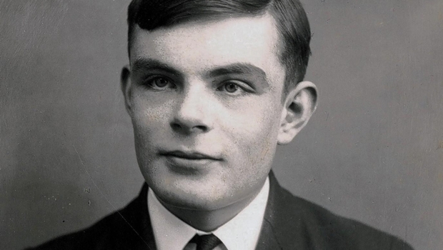 Em 1950, Alan Turing escreveu a conhecida “Tese de Turing”, que testa, atualmente, a eficácia de uma Inteligência Artificial