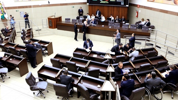 Imagem da sessão que aprovou a proposta | Foto: Rafa Aguiar 