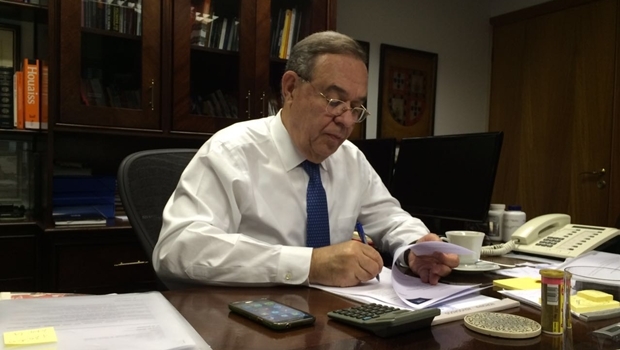 Presidente da UBE, Durval de Noronha Goyos 