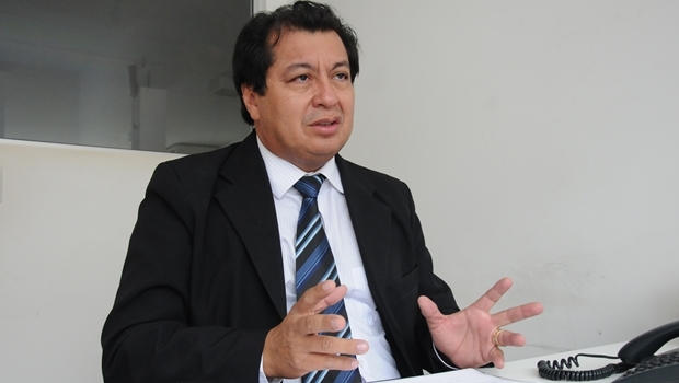 Secretário Juruna durante entrevista ao Jornal Opção | Foto: Fernando Leite / Jornal Opção 