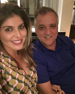 Andressa Mendonça e Carlos Cachoeira 13102835_1706529672921667_2198332877259749494_n