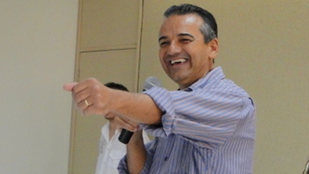 Humberto Machado é prefeito de Jataí