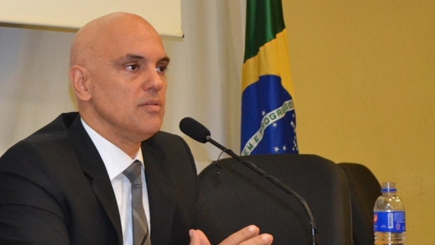 alexandre-de-moraes