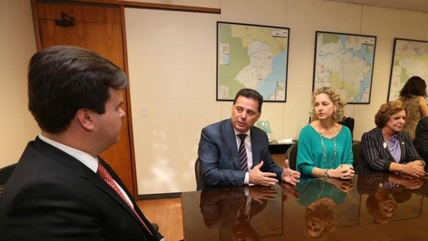 Ministro Fernando Bezerra Coelho com o governador Marconi Perillo, a secretária Ana Carla Abrão e a senadora Lúcia Vânia 