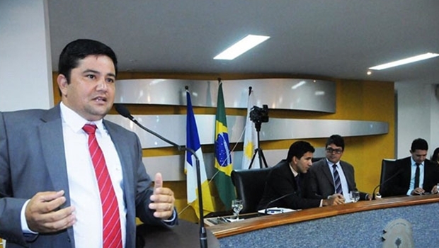 Rogério Freitas: “Só podemos fazer substituições à luz do Regimento” | Foto: Divulgação