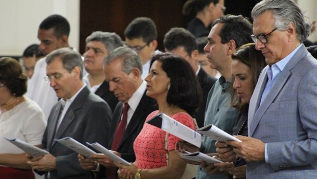 Reitor da PUC Goiás, Wolmir Amado (PT); Iris Rezende, Célia Valadão e Wellington Peixoto (todos do PMDB), Gracinha e Ronaldo Caiado (DEM)