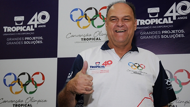 Oscar Schmidt, o “Mão Santa”, diz que seu segredo era o treinamento incessante | Renan Accioly/ Jornal Opção