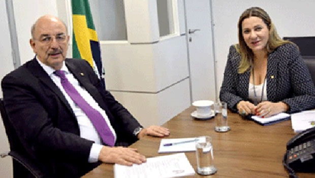 Deputada Dulce Miranda: “Osmar Terra abre as portas do ministério ao Estado”