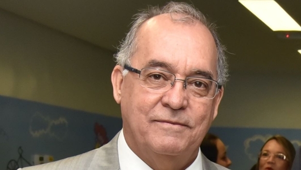 Presidente do Conselho Regional de Medicina disse que a entidade aguarda que informações sejam repassadas para analisar os casos