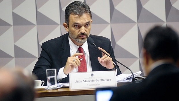O promotor Júlio Murilo afirmou que as pedaladas caracterizam crime de responsabilidade e que o TCU manteve o entendimento sobre as contas de 2014 | Foto: Waldemir Barreto/Agência Senado