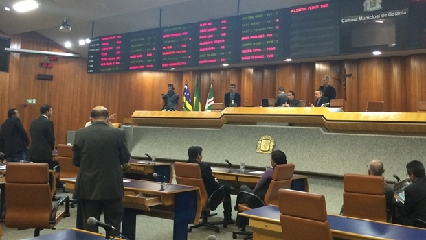 Plenário da Câmara durante votação do relatório final da CEI das Pastas Vazias | Foto: Larissa Quixabeira / Jornal Opção