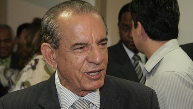 Prefeito eleito é homenageado pelo Codese | Foto: Fernando Leite/Jornal Opção