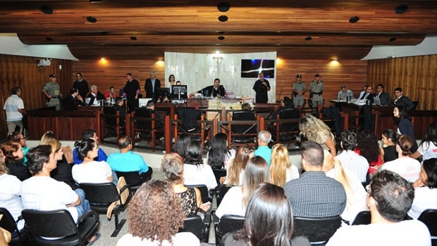 Familiares das vítimas e réus acompanham julgamento | Foto: Assessoria TJGO