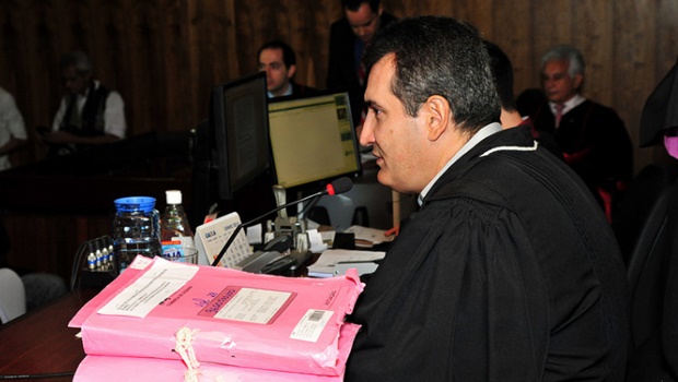 trabalhos são presididos pelo juiz Eduardo Pio Mascarenhas, do 1° Tribunal do Júri de Goiânia | Foto: Comunicação TJGO