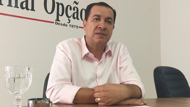 Prefeito de Águas Lindas de Goiás foi o primeiro deputado estadual eleito da cidade | Foto: Alexandre Parrode/ Jornal Opção