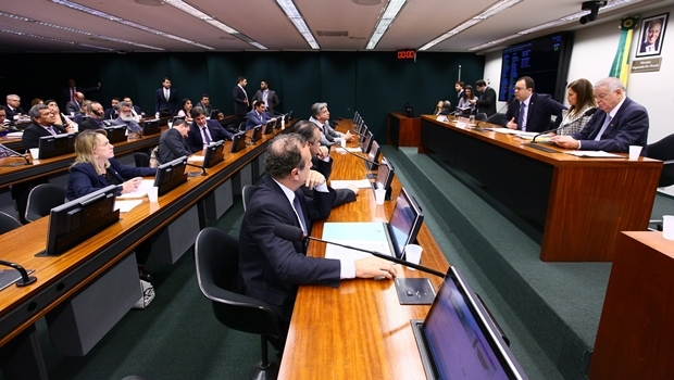 Comissão especial que analisa legalização de jogos de azar no Brasil | Foto: Antônio Augusto/ Agência Câmara
