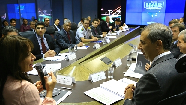 encontro-jose-eliton-seguranca-publica-foto-wildes-barbosa