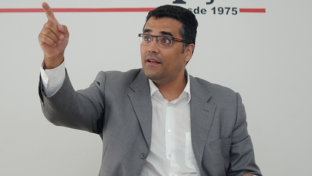 Na foto entrevista Olmo Xavier