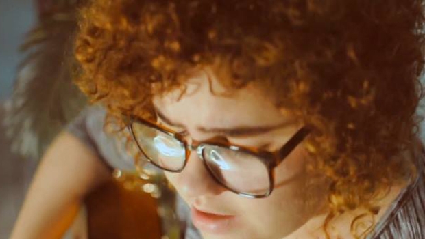 Cantora goiana lança o disco de estreia na sexta-feira, 12 de agosto