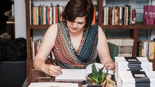 Larissa Mundim: “Nossos livros têm um esforço enorme para que não sejam tradicionais” | Foto: Reprodução