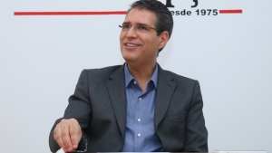 Francisco Jr. durante entrevista ao Jornal Opção 