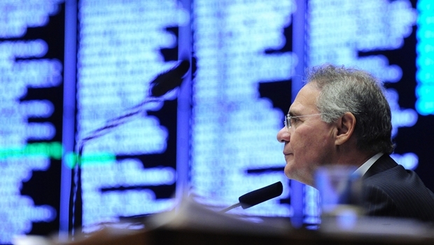 Renan Calheiros durante sessão | Foto: Jonas Pereira 
