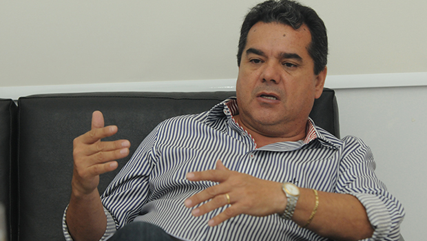 Secretário Wagner Costa destaca redução de gastos de 20% em 2015