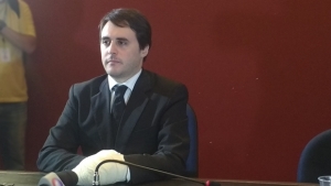 Advogado em primeira entrevista coletiva após atentado | Foto: Amanda Damasceno/ Jornal Opção